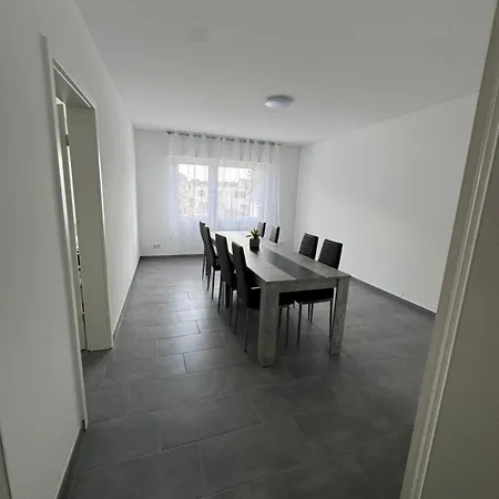 Kurzzeit Domizil In Efferen * Hürth