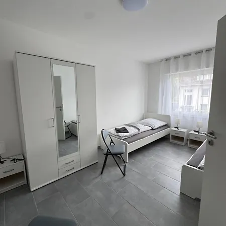 Kurzzeit Domizil In Efferen Апартаменты