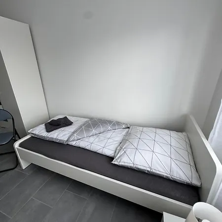 Kurzzeit Domizil In Efferen Апартаменты *